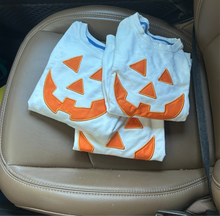 Load image into Gallery viewer, Jack-o'-lantern Crewneck